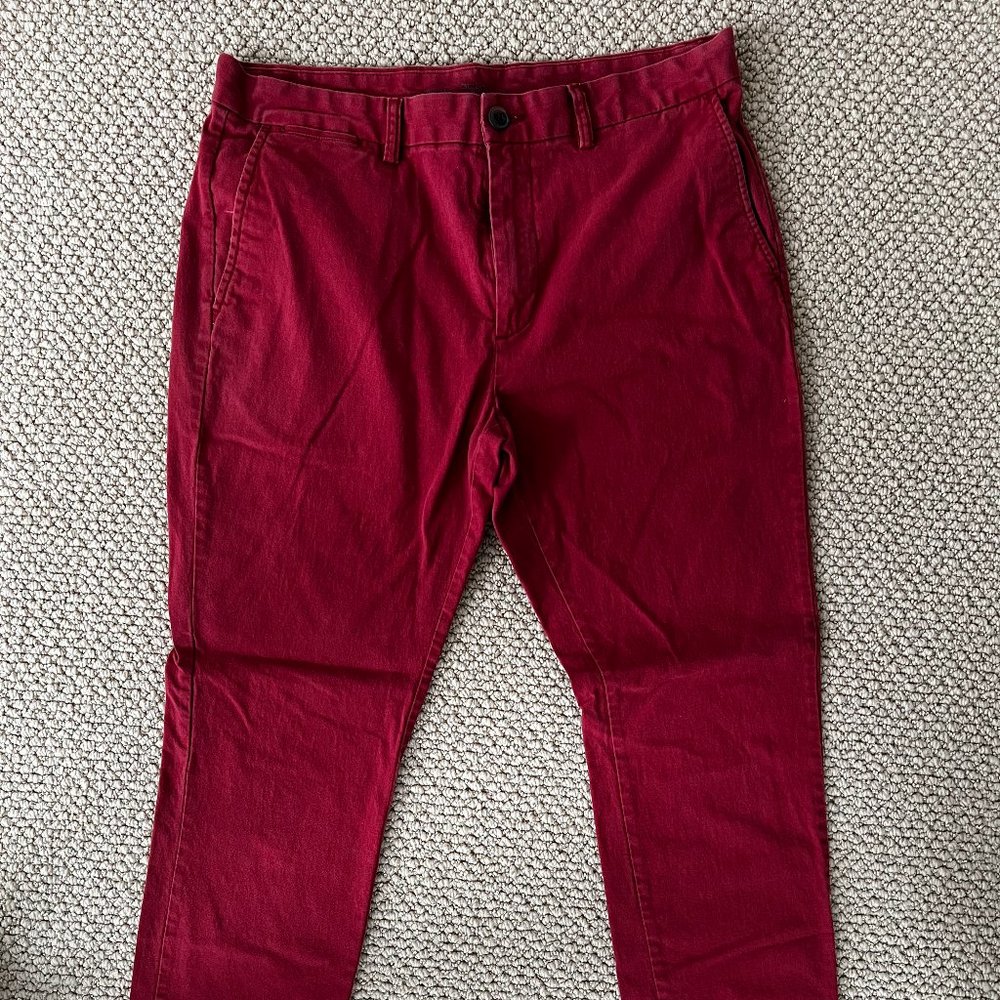 Old Navy - Ultimate Slim Pants - 34x32